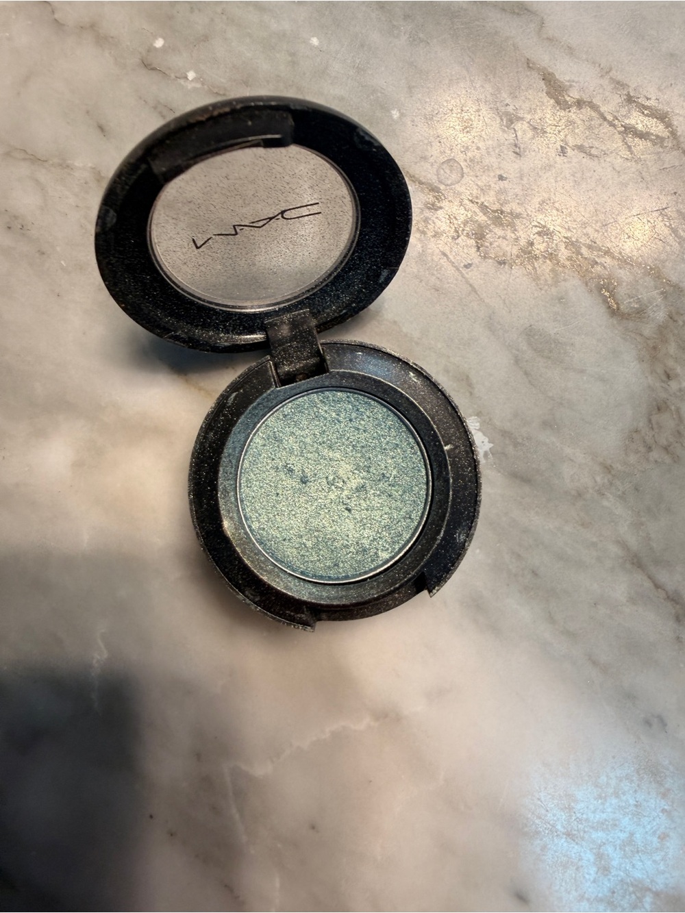 MAC Cosmetics Shimmering Mint Green Eyeshadow